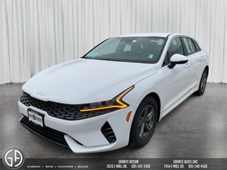 Used 2023 Kia K5 LXS image 1