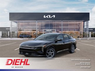 New 2025 Kia K4 LXS image 1