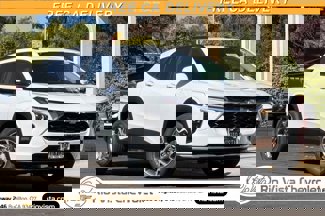 New 2025 Chevrolet Trax LT w/ Driver Confidence Package image 1