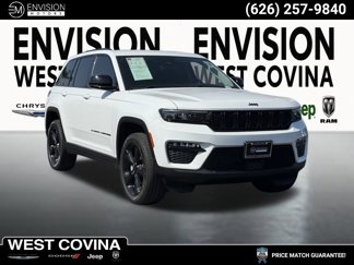 Used 2023 Jeep Grand Cherokee Limited w/ Black Appearance Package image 1