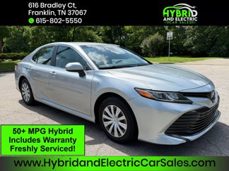 Used 2018 Toyota Camry LE image 1