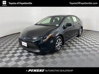 Certified 2022 Toyota Corolla LE image 1