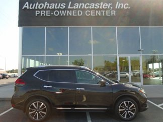 Used 2017 Nissan Rogue SL w/ SL Premium Package image 1