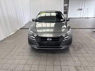 Used 2023 Nissan Versa SV video 2