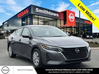 Used 2025 Nissan Sentra S image 1
