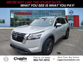 Used 2022 Nissan Pathfinder S image 1