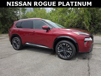 Used 2024 Nissan Rogue Platinum image 1