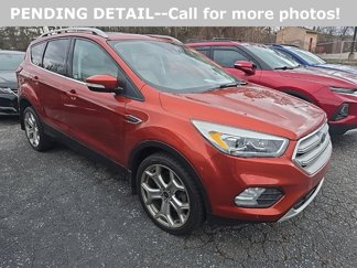 Used 2019 Ford Escape Titanium image 1