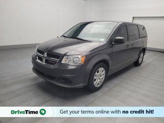 Used 2018 Dodge Grand Caravan SE w/ UConnect Hands-Free Group image 1
