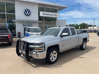 Used 2018 Chevrolet Silverado 1500 LT w/ Texas Edition image 1
