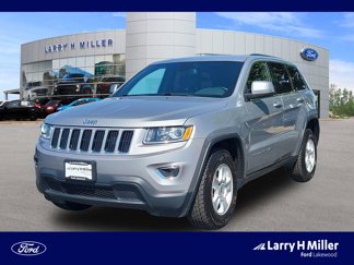 Used 2015 Jeep Grand Cherokee Laredo image 1
