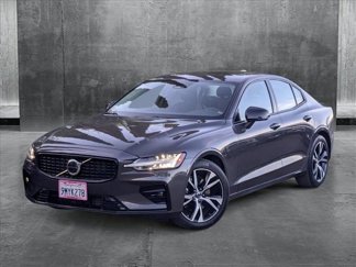 Certified 2025 Volvo S60 B5 Core image 1