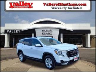 Used 2022 GMC Terrain SLE w/ Driver Convenience Package image 1