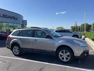 Used 2014 Subaru Outback 2.5i w/ Alloy Wheel Package image 1
