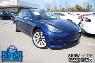 Used 2018 Tesla Model 3 Long Range image 1