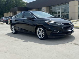 Used 2017 Chevrolet Cruze Premier image 1