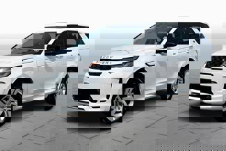 New 2025 Land Rover Discovery Sport S image 1