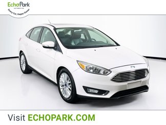 Used 2017 Ford Focus Titanium image 1