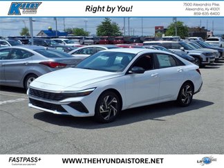 New 2025 Hyundai Elantra SEL image 1