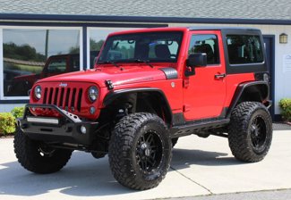 Used 2016 Jeep Wrangler Rubicon w/ Power Convenience Group image 1