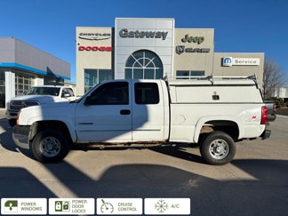 Used 2003 Chevrolet Silverado 2500 LS image 1