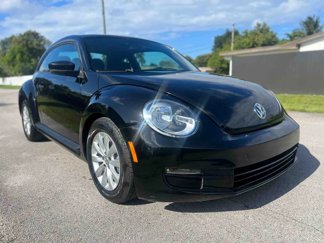 Used 2014 Volkswagen Beetle 1.8T image 1