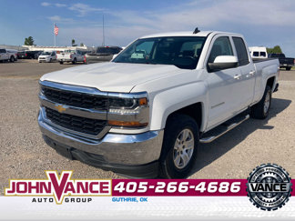 Used 2018 Chevrolet Silverado 1500 LT w/ Trailering Package image 1