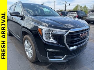 Certified 2022 GMC Terrain SLE w/ Driver Convenience Package image 1