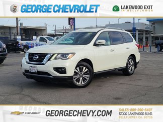 Used 2019 Nissan Pathfinder SV w/ SV Tech Package image 1