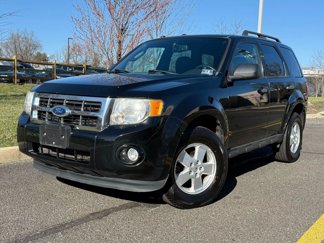 Used 2011 Ford Escape XLT image 1
