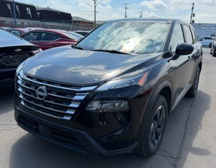 Used 2024 Nissan Rogue SV image 1
