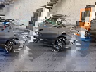 Certified 2016 Toyota Avalon XLE Premium image 1