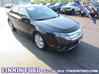 Used 2010 Ford Fusion SE image 1
