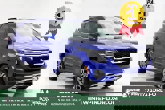 Used 2021 Kia Seltos S image 1