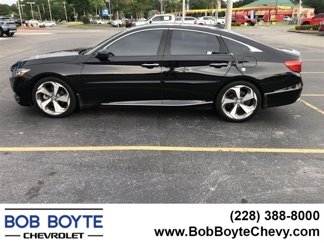 Used 2019 Honda Accord Touring image 1