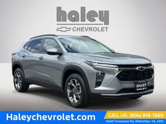 Used 2025 Chevrolet Trax LT w/ Driver Confidence Package image 1