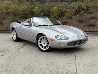 Used 2001 Jaguar XK8 Convertible image 1