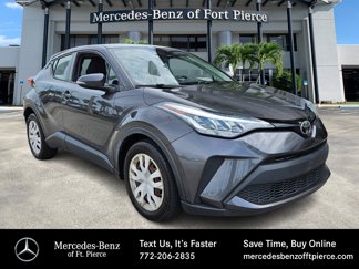 Used 2020 Toyota C-HR LE image 1