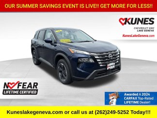 Used 2024 Nissan Rogue SV image 1