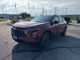 New 2025 Chevrolet Trax RS image 1