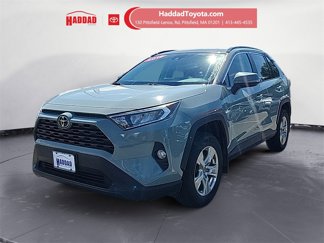 Used 2019 Toyota RAV4 XLE image 1