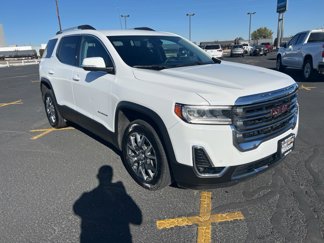 Used 2023 GMC Acadia SLT image 1