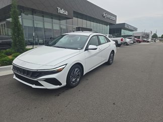New 2025 Hyundai Elantra Blue image 1