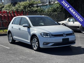 Used 2019 Volkswagen Golf SE image 1