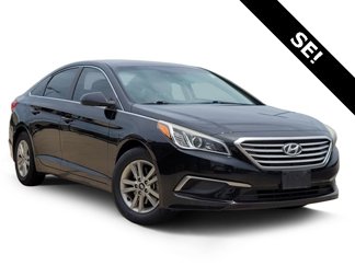 Used 2017 Hyundai Sonata SE image 1