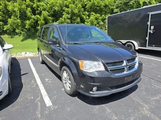 Used 2019 Dodge Grand Caravan SXT image 1