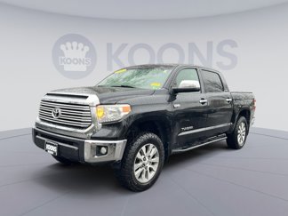 Used 2017 Toyota Tundra Limited image 1