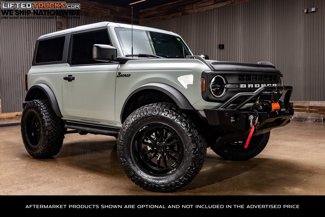 Used 2024 Ford Bronco Black Diamond image 1