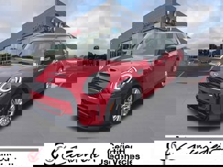 Used 2023 MINI Cooper S image 1