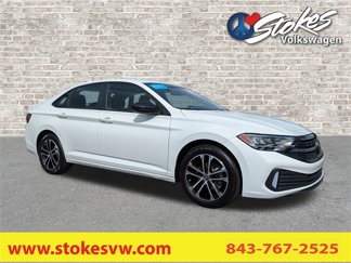 Certified 2024 Volkswagen Jetta Sport image 1